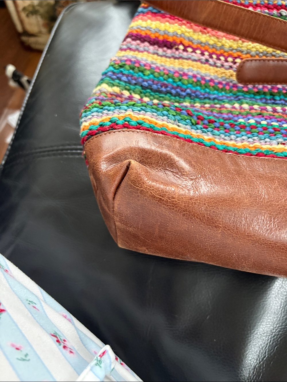 Large Jute And Cotton Multicolor Crochet Shoulder Bag with Brown Leather Trim - Picture 9 of 14